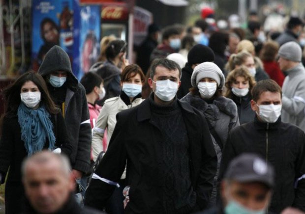 Украина на пороге смертельной эпидемии: при температуре 37 срочно к врачу