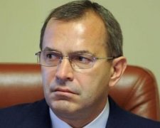 Будинки Клюєва і Сівковича обшукують у Конча-Заспі