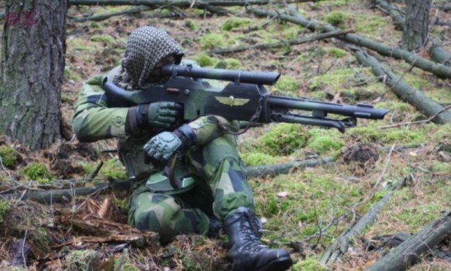 Біля Широкиного і Мар'їнки працював снайпер терористів