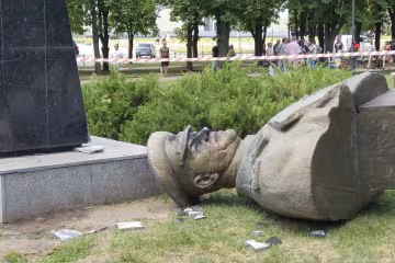 У Кернеса рассказали, когда назовут харьковский проспект именем маршала Жукова: мэр отказывается слушать людей