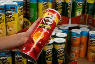 Pringles хоче найняти когось, хто поповнить їх віртуальні торгові автомати