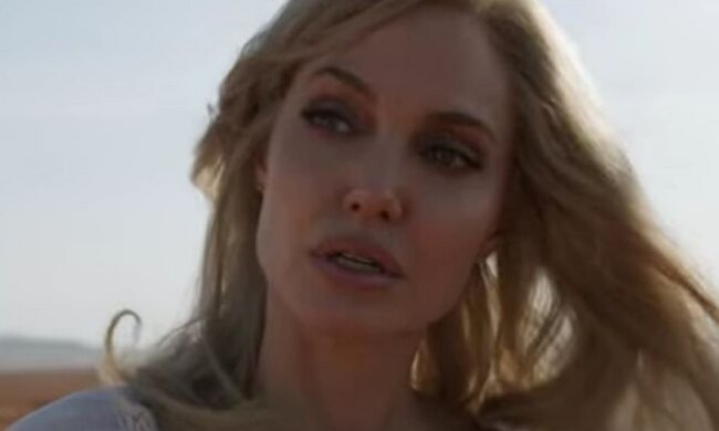 Зневірена Анджеліна Джолі змінила зовнішність і схопилася за меч: "Ви що, сліпі?"