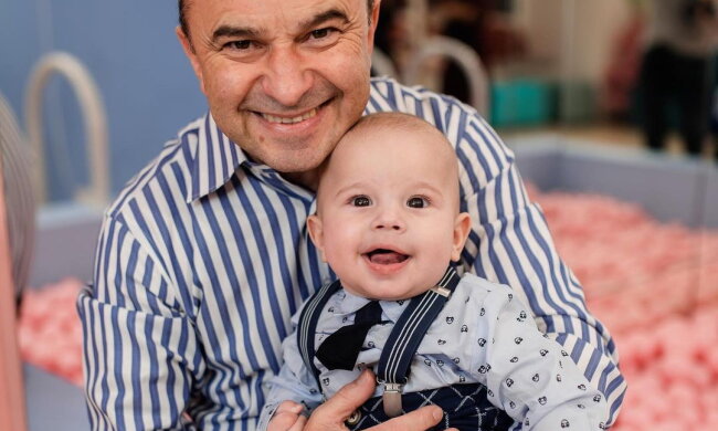 Виктор Павлик с сыном. Instagram/viktorpavlik