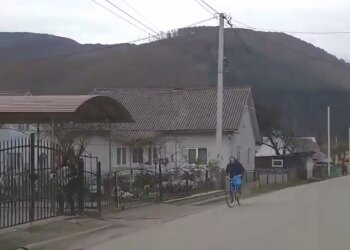 Село Колочава, кадр из видео