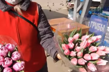 Цветы, фото: скриншот из видео