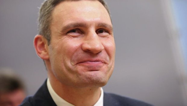 Советы Кличко взяли на вооружение: чиновники опустошают бюджет с катастрофической скоростью
