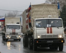 "Гумконвой" прибув: бойовики розвантажують "дитяче харчування"