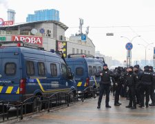 В Киеве орудует опасная банда карманников, пострадали десятки: запомните эти лица