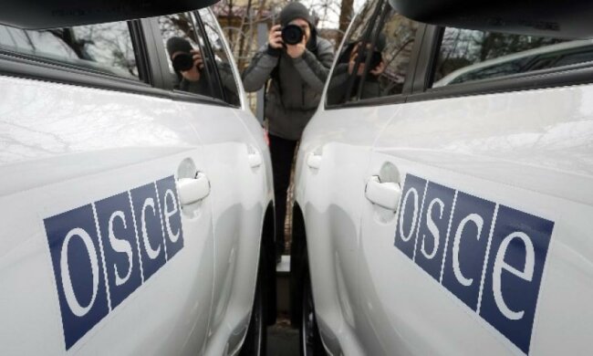 В Донецке и Луганске боевики двигают тяжелую технику - ОБСЕ