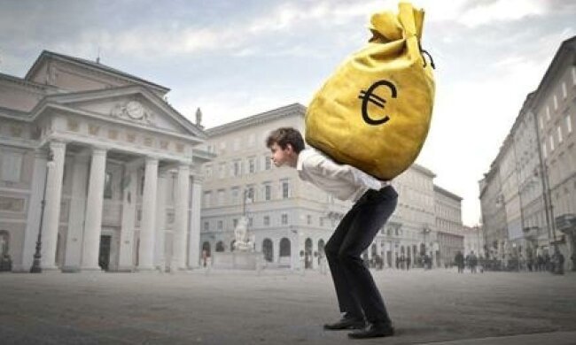 Російські банки тікають з України