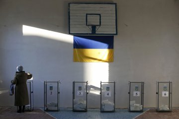Кандидаты запустили вербовку агитаторов для работы на выборах: где и сколько платят
