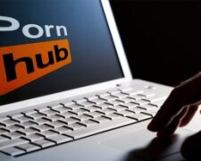 Гетманцев вимагає податок з Pornhub, поки моделей судять за оголені груди