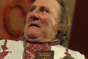 Россияне не хотят делиться гражданством с мигрантами: соцопрос