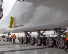 Stratolaunch Model 351