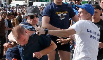 У Лаврова трапилась істерика через "день гніву та протесту"