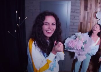Настя Каменских, скриншот из YouTube