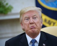 Чизбургер у ліжко, сльози Меланії і "примари": журналіст розкрив таємниці Трампа