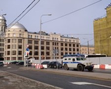 Росгвардия окружила приемную Путина