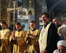 Новая независимость: Порошенко ответил бесноватой РПЦ