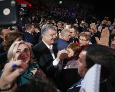 Президент України, Петро Порошенко у робочій поїздці