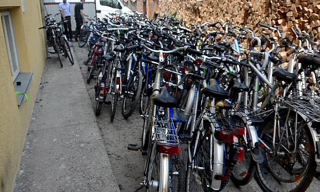 Чернівецька міліція викрила "велосипедну мафію" (фото)