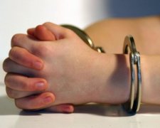 В Кировоградской области женщина убила приятеля чашкой