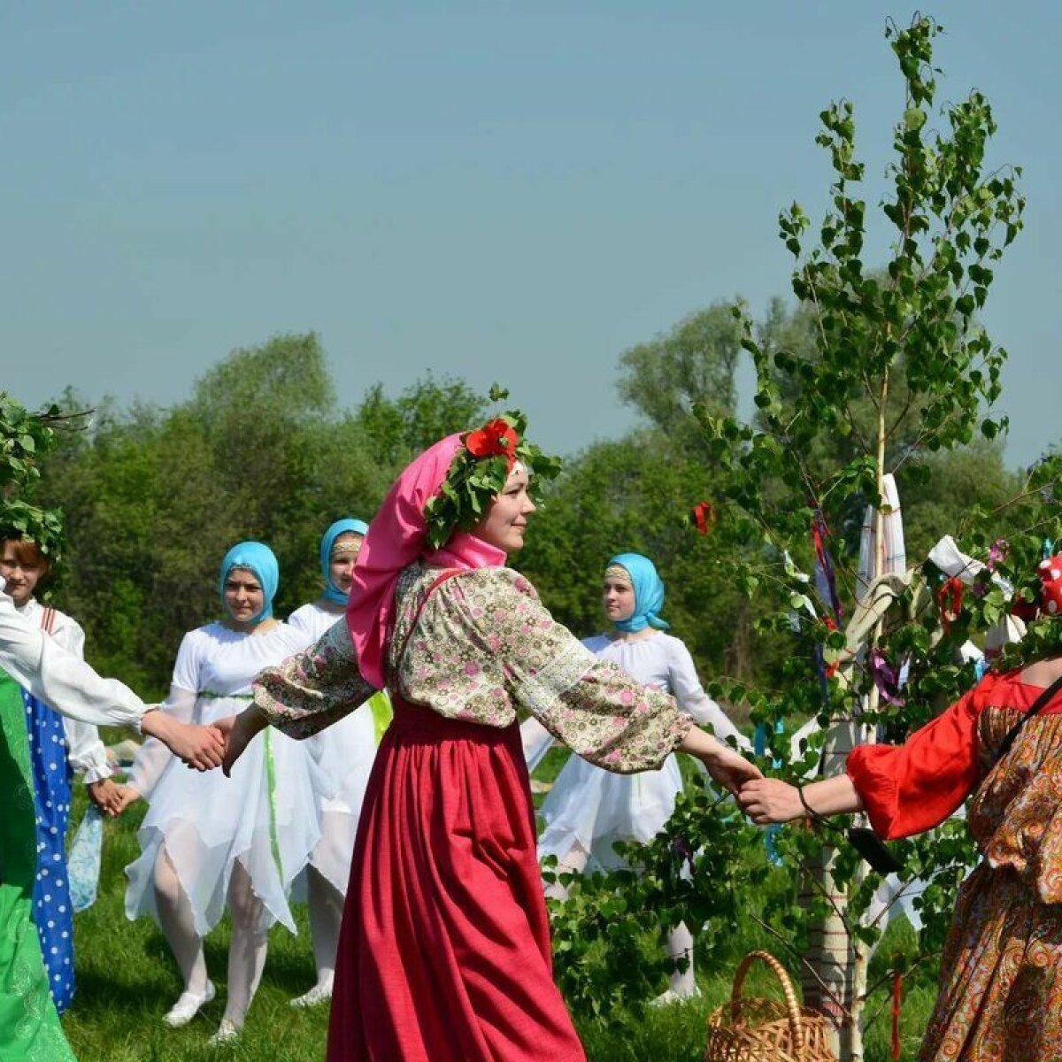 Троица 2019: главные обряды и запреты праздника - ЗНАЙ ЮА