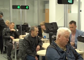 Оформление документов, скриншот: YouTube