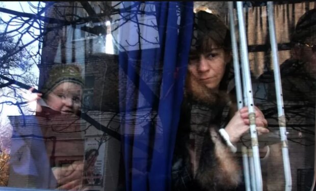 Біженці з Донбасу, фото росЗМІ