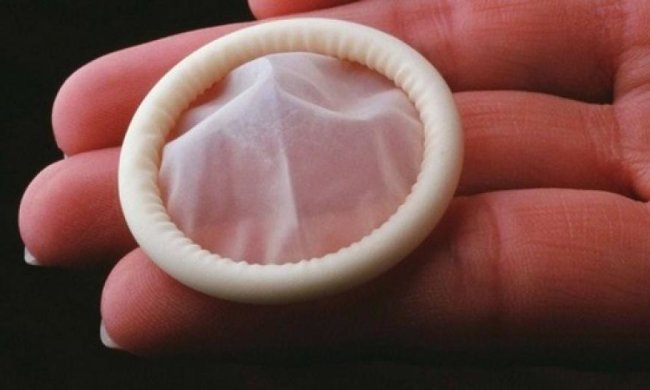 Бойовики ІДІЛ  боротимуться з Путіним за допомогою презервативів (відео)