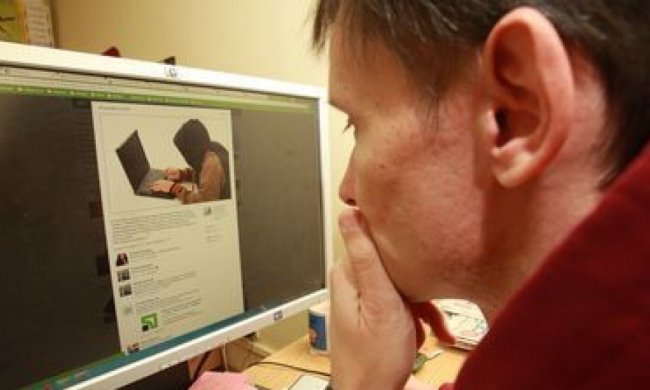 Мешканку Краматорська «розвели» на 175 тисяч грн