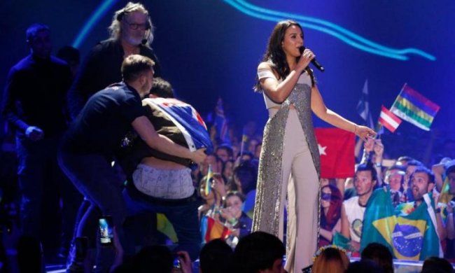 Організатор Євробачення виправдався за сідниці Седюка