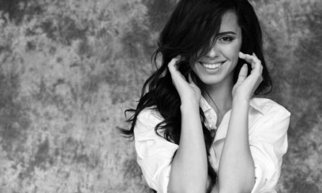 Главное ракурс: известная ведущая поделилась секретами позирования 
