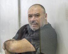 Судьи бегут от титушки Крысина, как крысы с корабля
