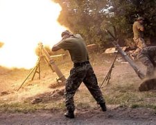 Боевики поливали украинских защитников минометным огнем