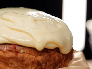 Глазур для паски, кадр з відео