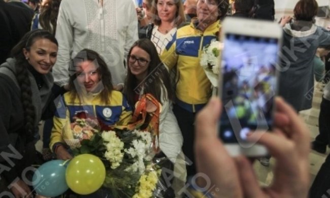 Наші переможці: як зустрічали паралімпійців в Україні