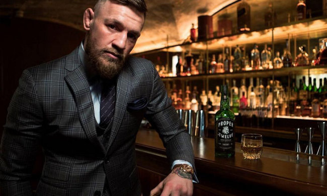 Макгрегор пропив 4 тисячі євро в пабі: що сталося