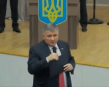 Арсен Аваков \\ брифинг МВД