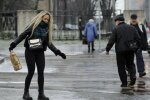 Украинка рассказала о главной беде женщин перед 8 марта: "Тот, кто бьёт принесет цветы. А она возьмёт"