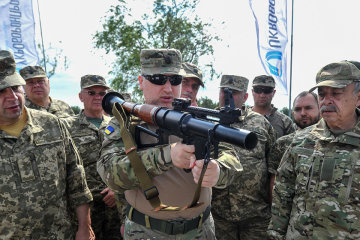 Військові