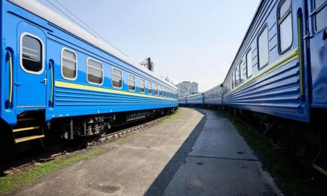 Потяг одеського напрямку затримується через обстріли