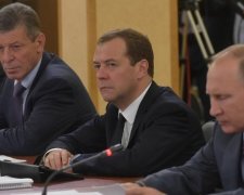 Медведєв розповів про покращення та вводить продуктові картки