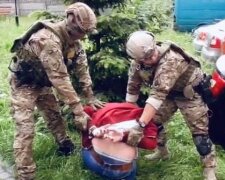 На Прикарпатті спіймали небезпечного шахрая в погонах — прикидався поліцейським і виманював гроші