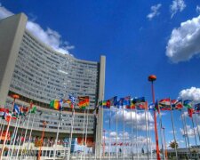 СМИ: "Единая Россия" провела Международную межпартийную видеоконференцию "Глобальные вызовы XXI века - межпартийное измерение"