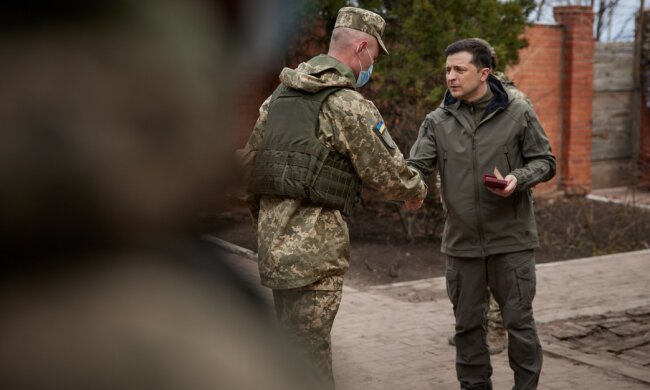 Владимир Зеленский дал простым украинцам право голоса: Всеукраинскому референдуму быть