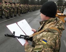 Нові правила призову в армію: нардепи вирішили добити українців