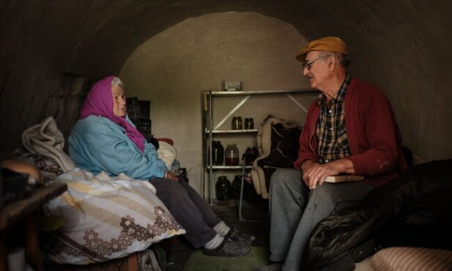 Пенсіонери, скріншот: YouTube