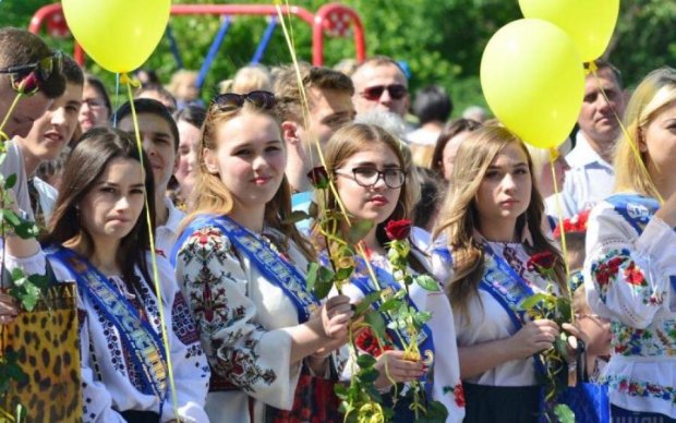 Дорвались: как киевские школьники отгуляли последний звонок