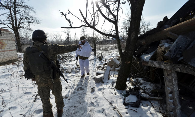 Українські воїни розгромили засідку донецьких головорізів, ЗСУ рахують трофеї: фото